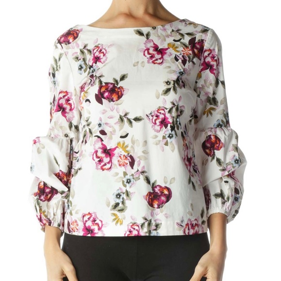White House Black Market Tops - White House Black Market Floral Blouse Size 0 White Pink Bell Sleeve